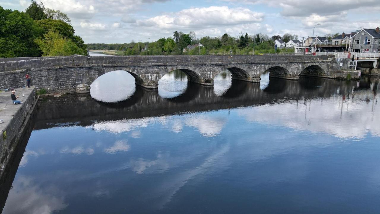 Sunnyside Bed & Breakfast Strokestown ภายนอก รูปภาพ
