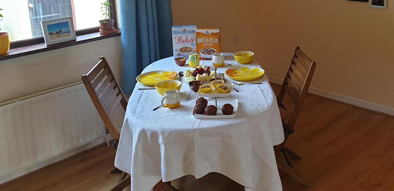 Sunnyside Bed & Breakfast Strokestown ภายนอก รูปภาพ