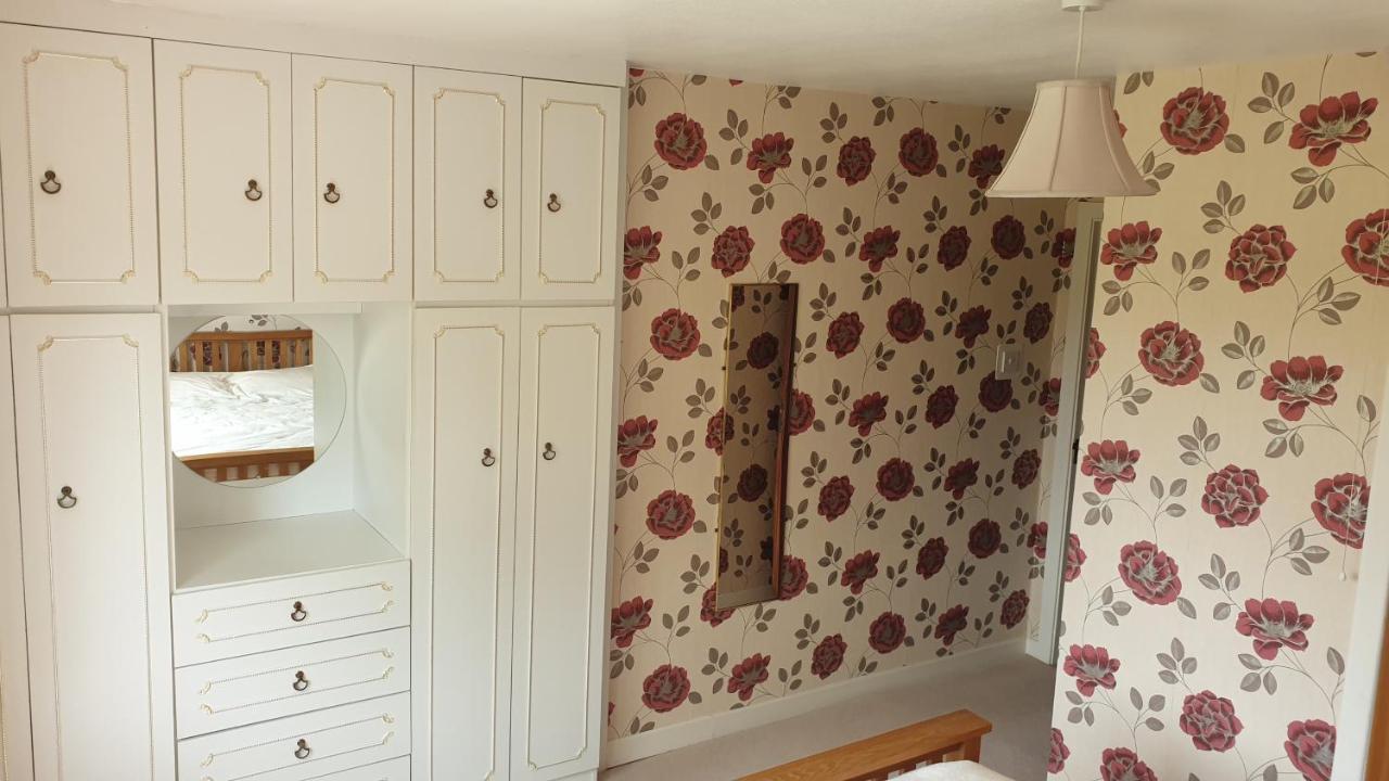 Sunnyside Bed & Breakfast Strokestown ภายนอก รูปภาพ